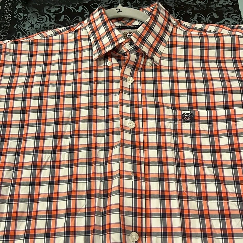 Cinch Men's Red and Blue Checkered Shirt, very nice, size large, S/S - Picture 8 of 8